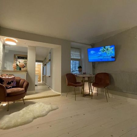 Cute Apartment For Young Travellers Riga Luaran gambar